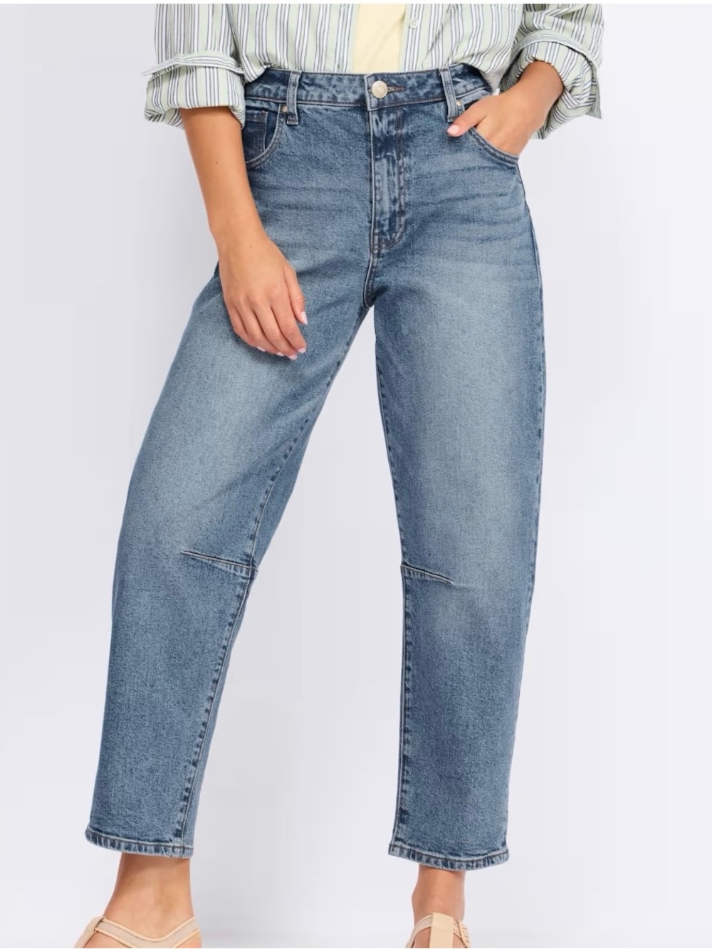Kut from the Kloth Ashley Slouchy Barrel Leg Jeans size 4